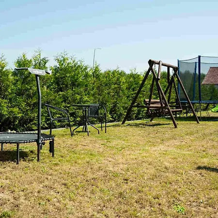 Holiday home Sloneczne - Jastrzebia Gora Mieroszyno